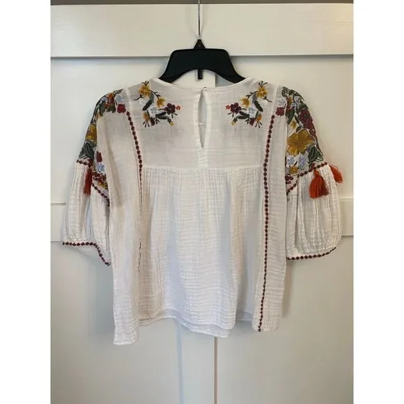 For the Republic medium embroidered‎ blouse - Picture 4 of 4